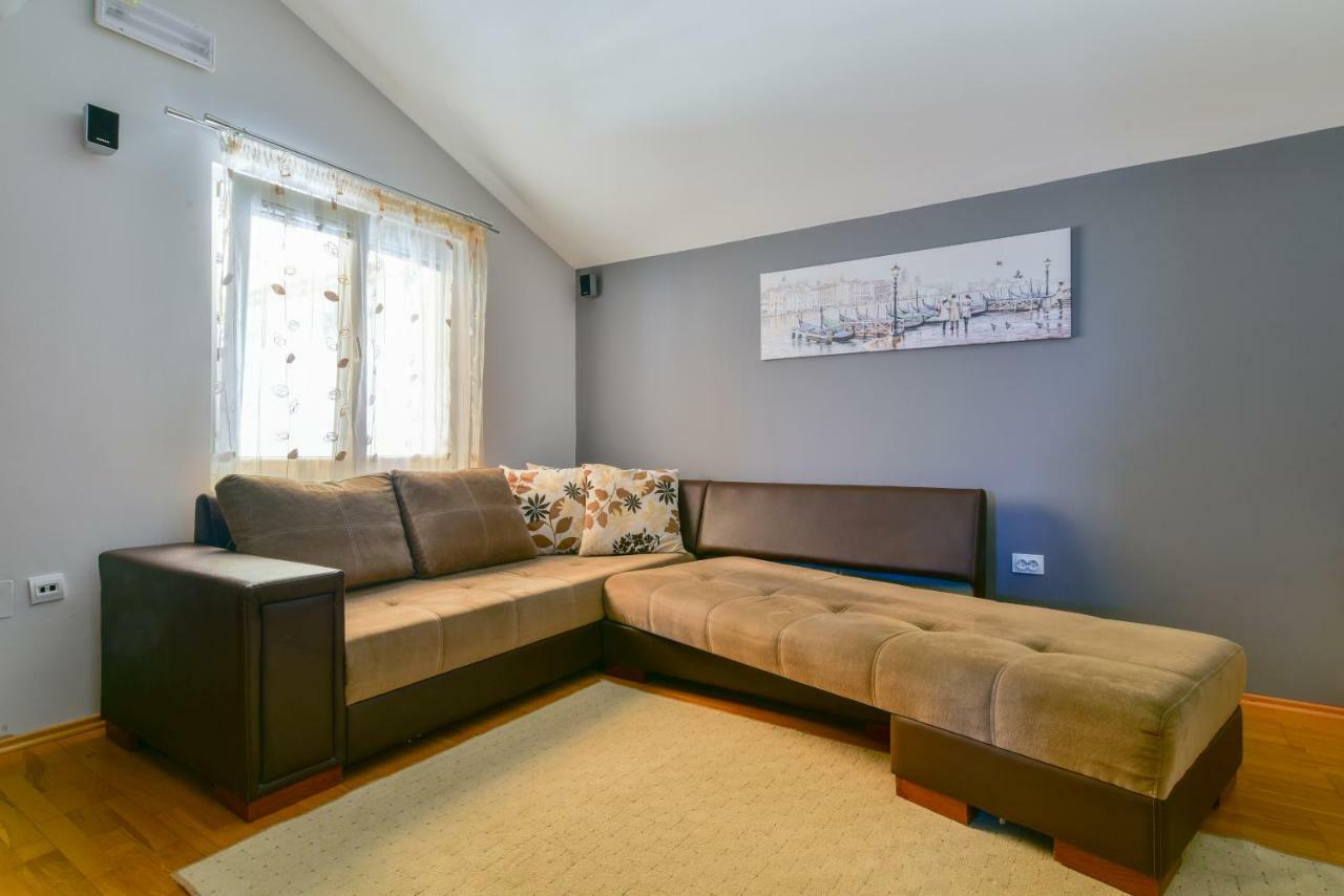 Apartments Srzentic Petrovac Exteriér fotografie